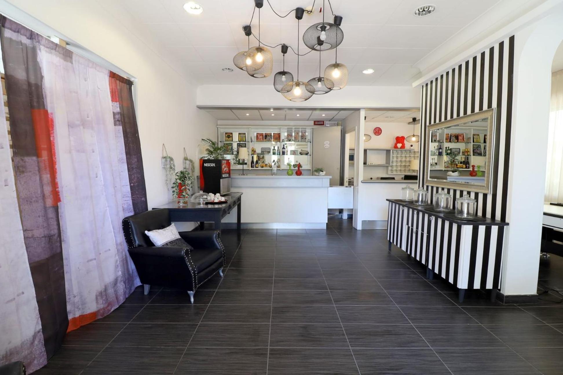 Fasthotel Cervia Exterior photo